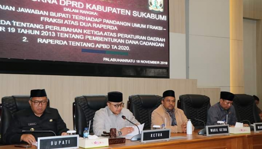 Rapat Paripurna ke-16 Jawaban Bupati Terhadap Pandangan Fraksi DPRD Kabupaten Sukabumi