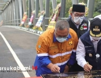 Ridwan Kamil dan Marwan Hamami Resmikan Jembatan Cibuni Perbatasan Cianjur Sukabumi