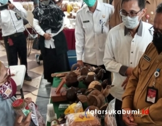 Gani Muhamad Dorong Pelaku UMKM Sukabumi Miliki Sertifikat Halal