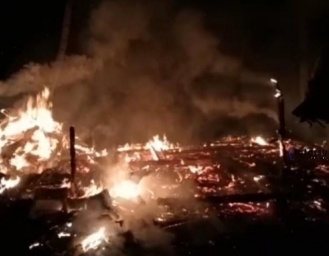Rumah Lansia di Curugkembar Sukabumi Terbakar