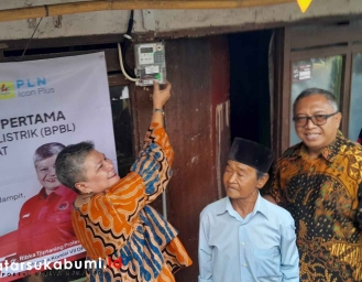 1703 Rumah Tangga Kurang Mampu di Sukabumi Dapat Sambungan Listrik Gratis
