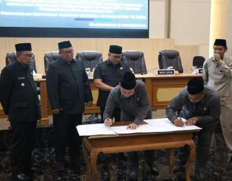 Pendapat Bupati Sukabumi Terkait Raperda Tentang Dana Cadangan dan APBD 2020