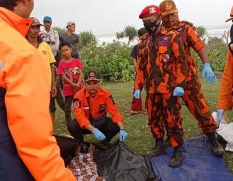 Karam Diterjang Gelombang Perairan Cibuni Jenazah Nakhoda Kapal Ditemukan di Agrabinta Cianjur