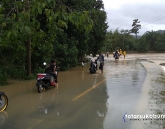 Cuaca Ekstrem Areal Pertanian dan Ruas Jalan Geopark Ciletuh Terendam Banjir